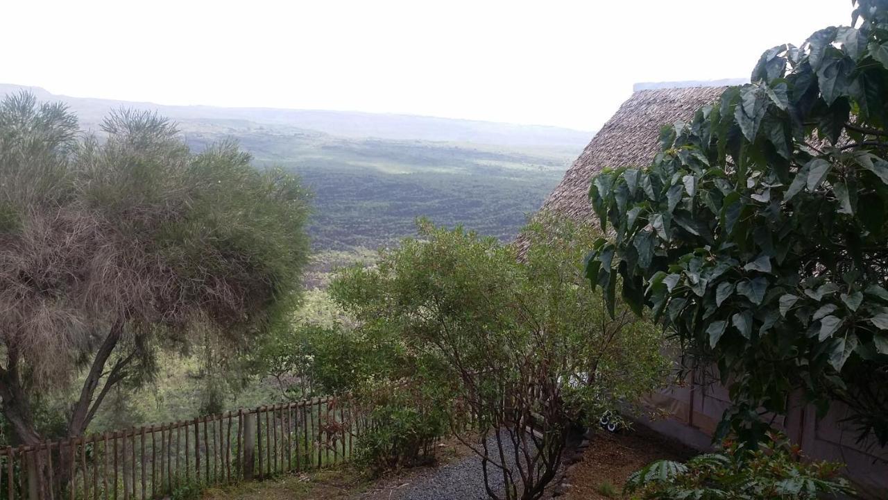 Villa Maili Saba Camp Nakuru Exterior foto