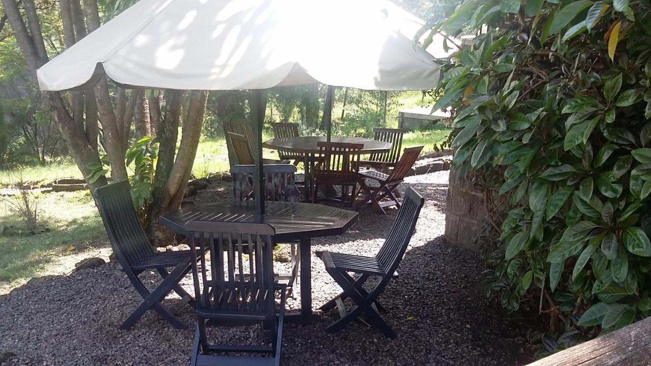 Villa Maili Saba Camp Nakuru Exterior foto