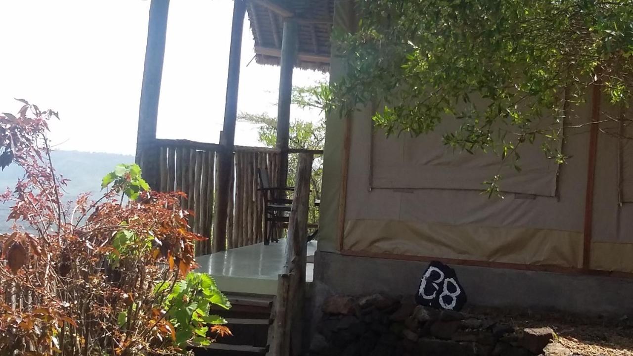 Villa Maili Saba Camp Nakuru Exterior foto