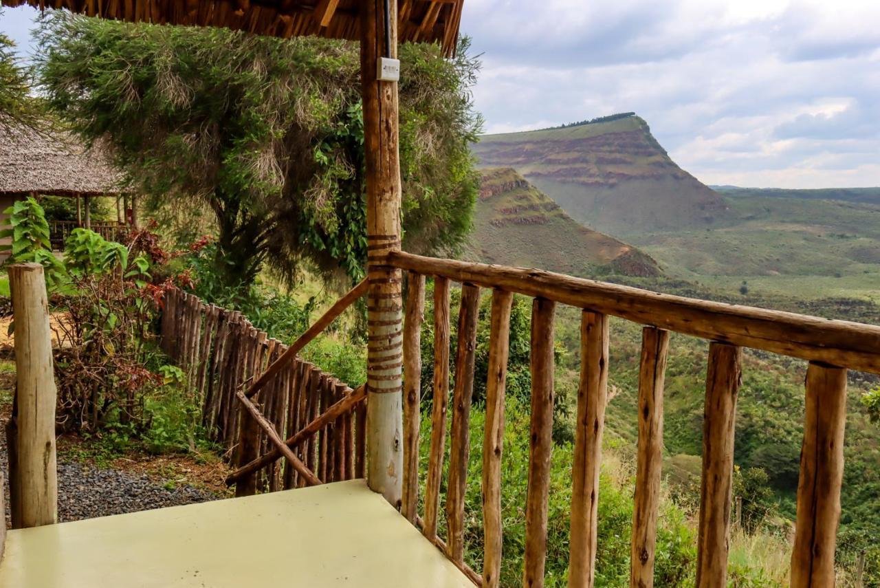 Villa Maili Saba Camp Nakuru Exterior foto