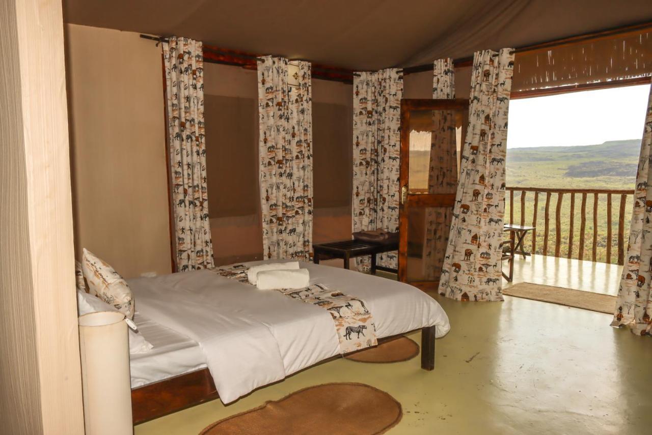 Villa Maili Saba Camp Nakuru Exterior foto