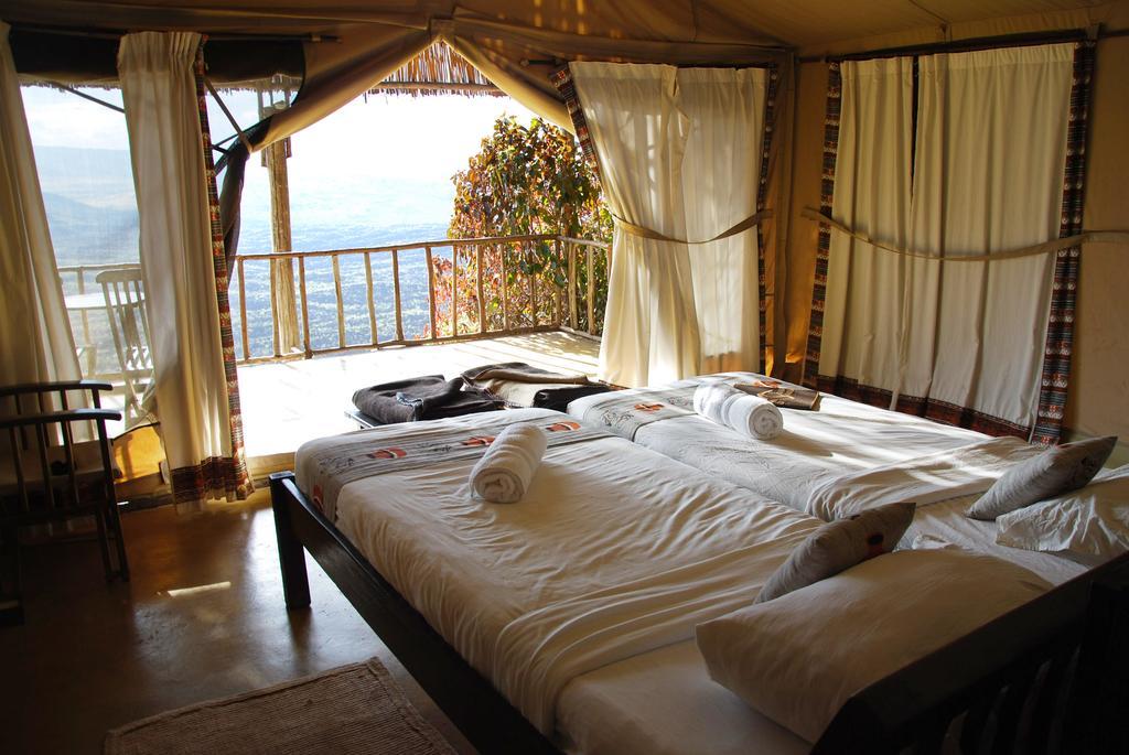 Villa Maili Saba Camp Nakuru Exterior foto